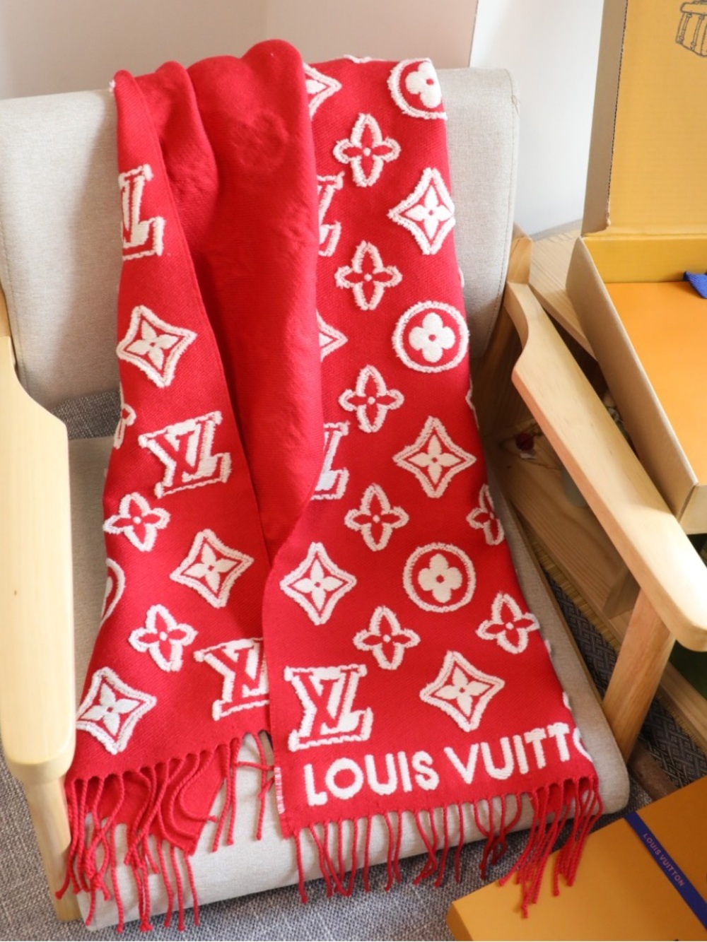 Louis. Vuitton. 3D Red Wool Blend Fringe Scarf